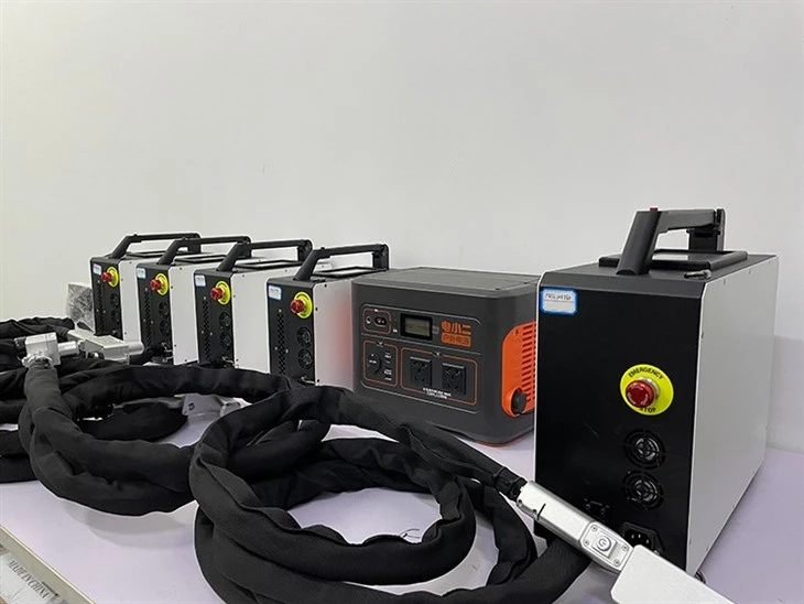 100w-Backpack Laser Cleaning Machine